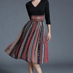 Vicky and Lucas Dress Size Large Stretch Top Fall Multi Color Midi Length  NEW